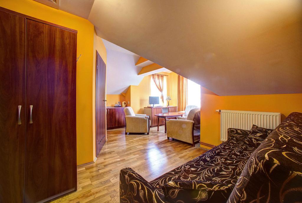 Bed and Breakfast Xavito Sanok Zimmer foto